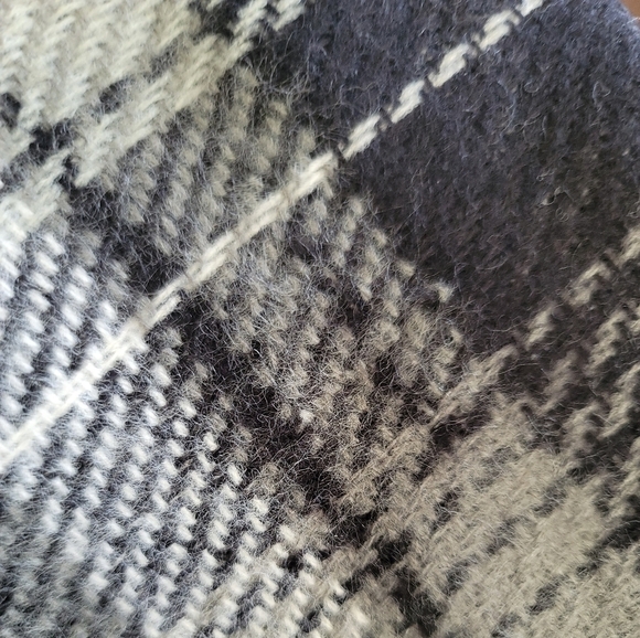 Reversible Scarf Houndstooth & Plaid NWT #805 - Picture 5 of 9